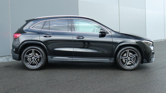 2024 Mercedes-Benz GLA-Class GLA250