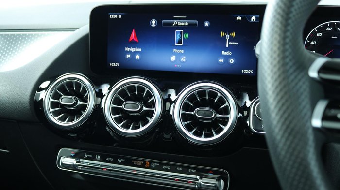 2024 Mercedes-Benz GLA-Class GLA250