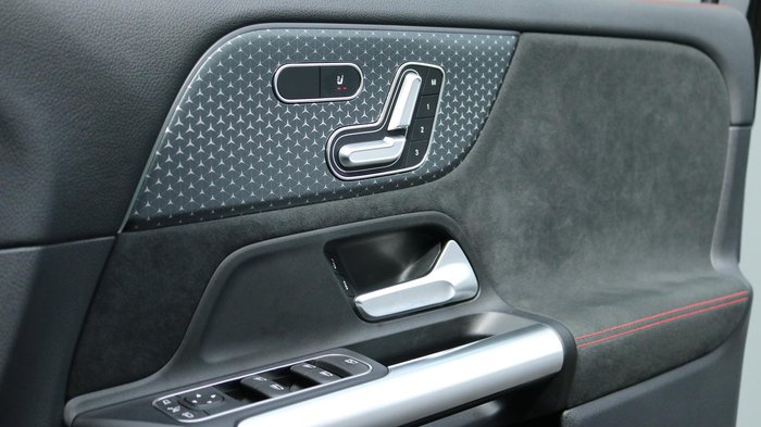 2024 Mercedes-Benz GLA-Class GLA250