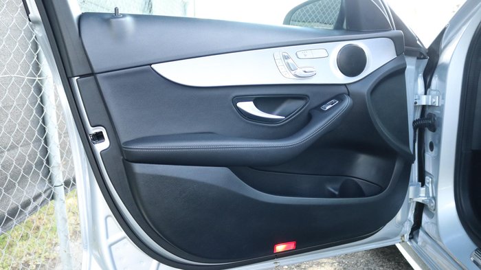 2020 Mercedes-Benz C-Class C200