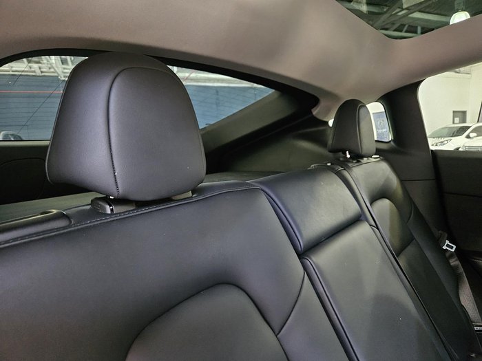 2023 Tesla Model Y Rear-Wheel Drive Black