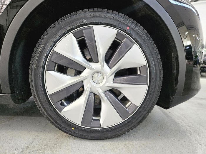 2023 Tesla Model Y Rear-Wheel Drive Black