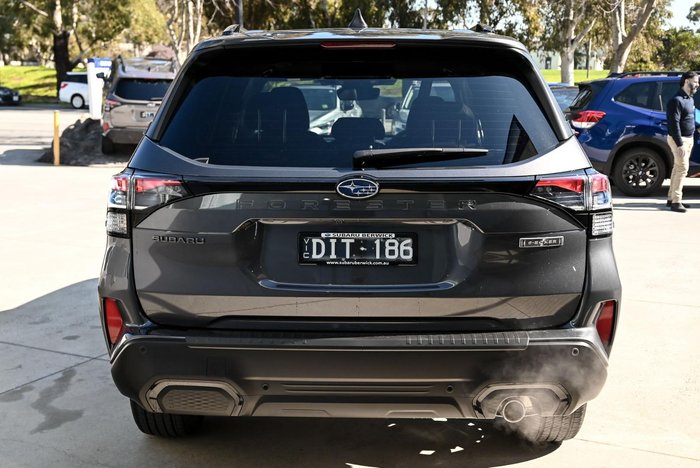 2025 Subaru Forester Hybrid Touring S6 MY26 AWD Grey