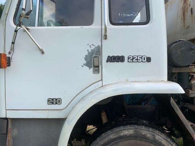 1988 ACCO 1988 2250D Tandem Tipper
