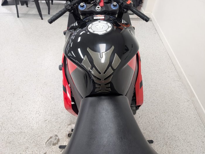 2003 Honda CBR954RR Red