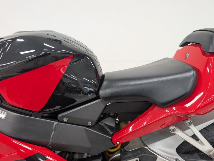 2003 Honda CBR954RR Red