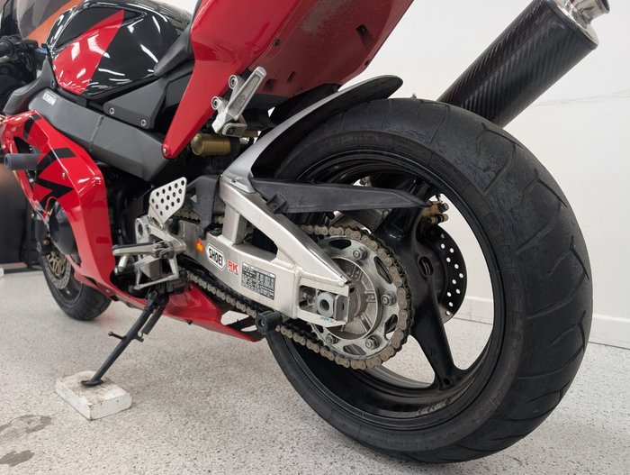2003 Honda CBR954RR Red