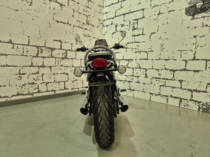 2025 Triumph Bonneville Speedmaster Speedmaster Red