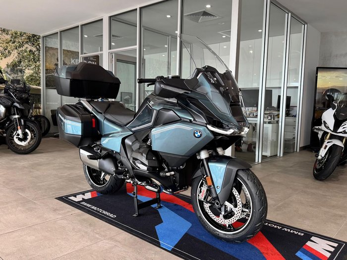 2025 BMW Motorrad R 1300 RT Option 719 R 1300 Blue
