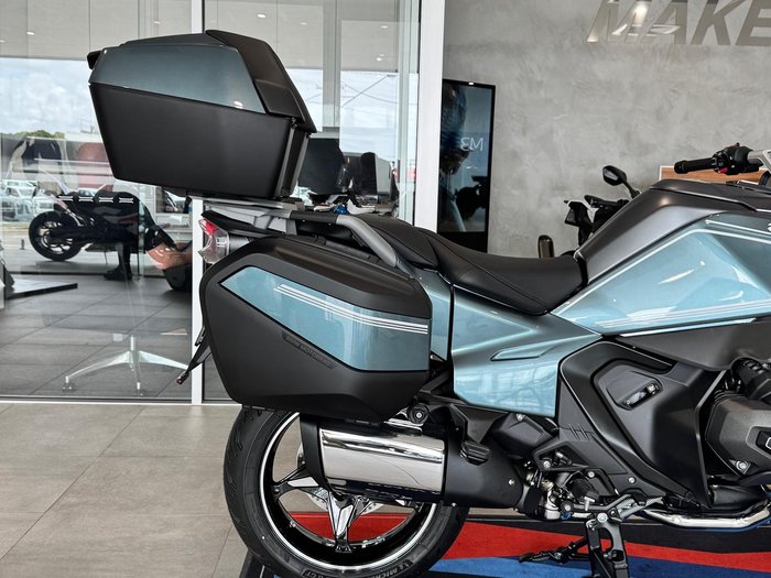 2025 BMW Motorrad R 1300 RT Option 719 R 1300 Blue