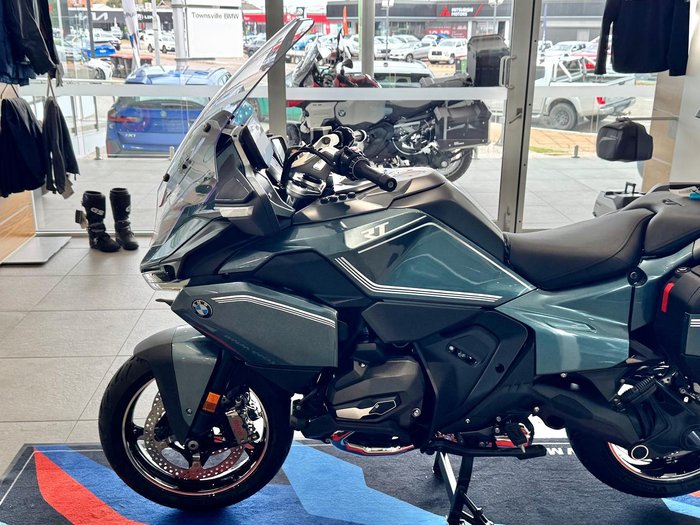 2025 BMW Motorrad R 1300 RT Option 719 R 1300 Blue