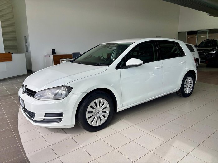 2013 Volkswagen Golf 90TSI 7 Pure White