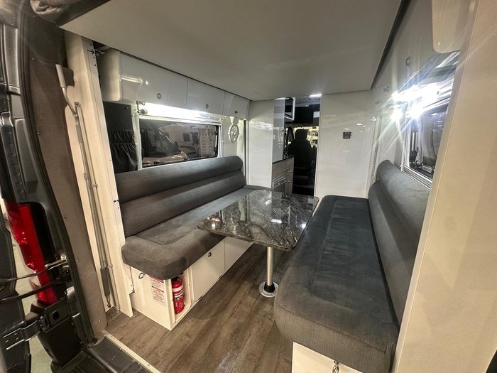 2022 Avida Escape