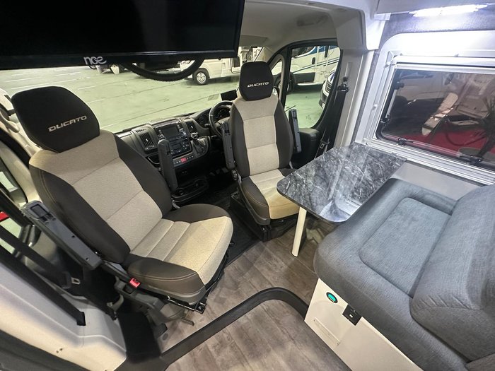 2022 Avida Escape