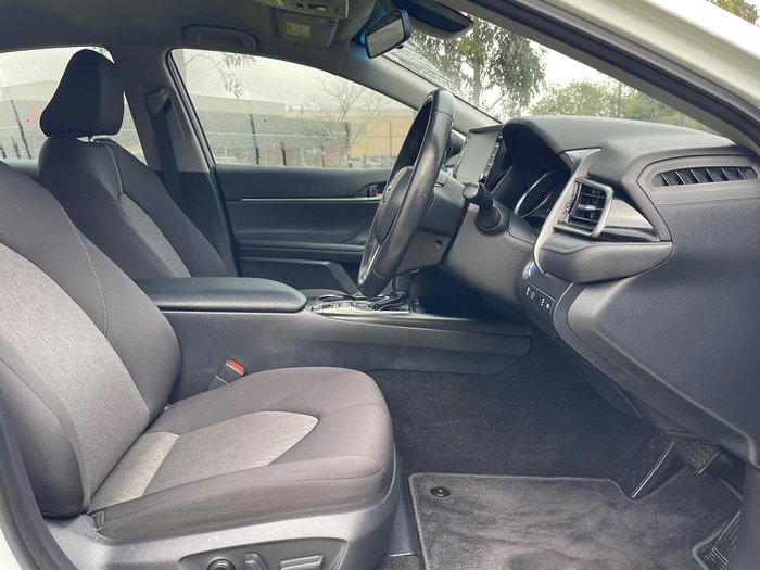 2021 Toyota Camry Ascent Sport AXVH70R WHITE