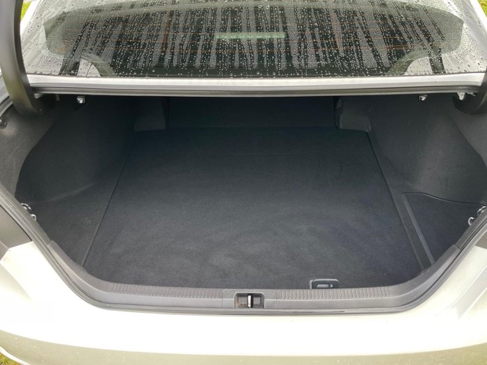 2021 Toyota Camry Ascent Sport AXVH70R WHITE