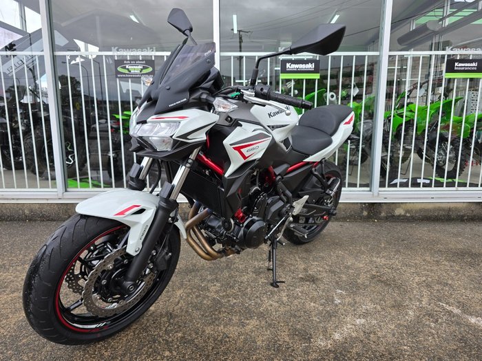 2022 Kawasaki Z650L (LAMS) White