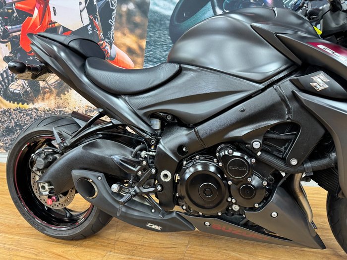 2017 Suzuki GSX-S1000 Black