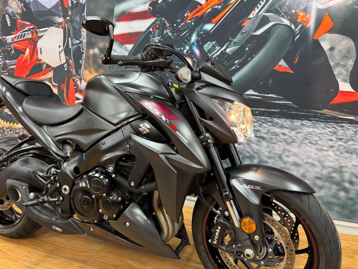 2017 Suzuki GSX-S1000 Black