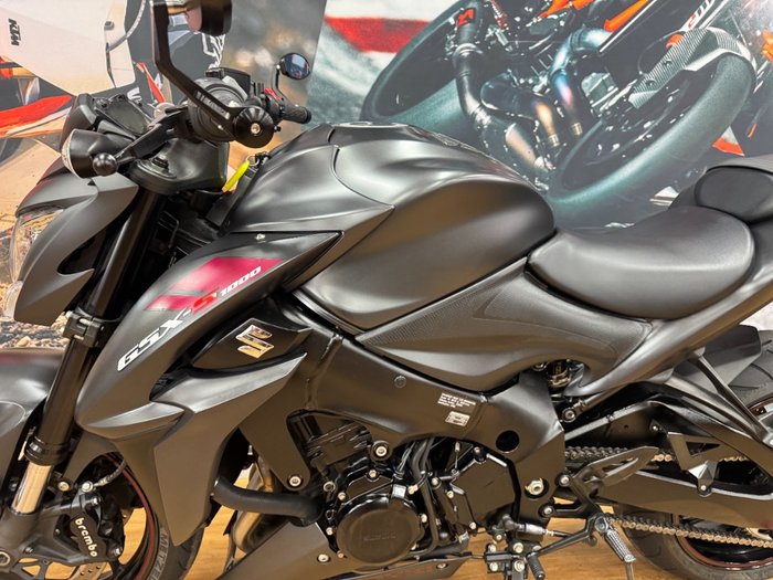 2017 Suzuki GSX-S1000 Black