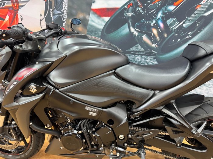 2017 Suzuki GSX-S1000 Black