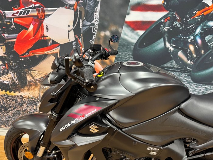 2017 Suzuki GSX-S1000 Black