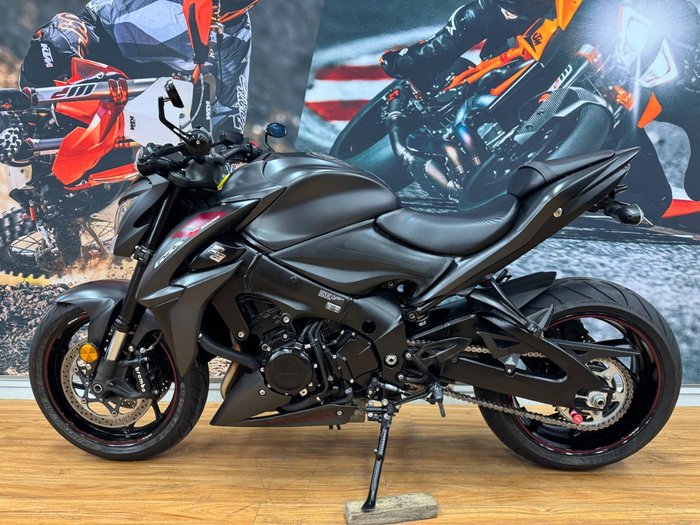 2017 Suzuki GSX-S1000 Black