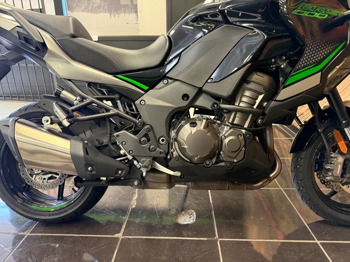2024 Kawasaki 2024 Kawasaki 1000CC KLZ1000 BLACK