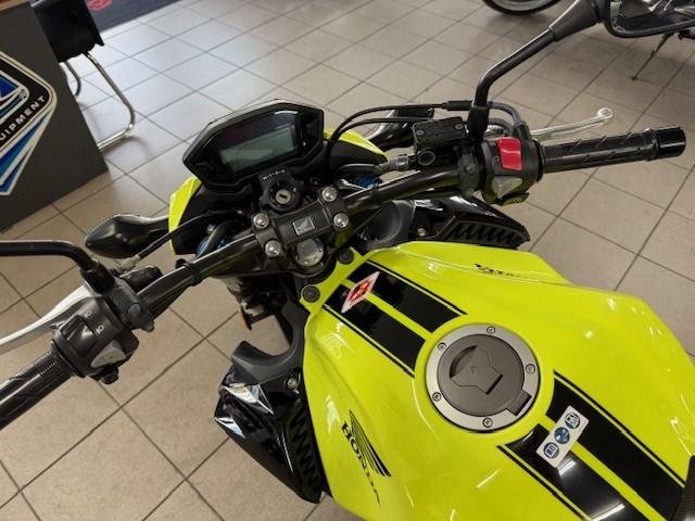 2016 Honda CB500F ABS (CB500FA) CB500 Yellow