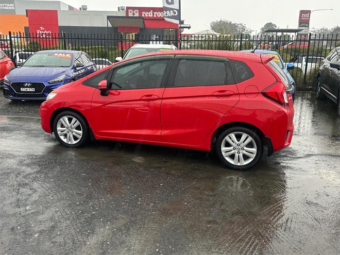 2015 HONDA JAZZ VTi