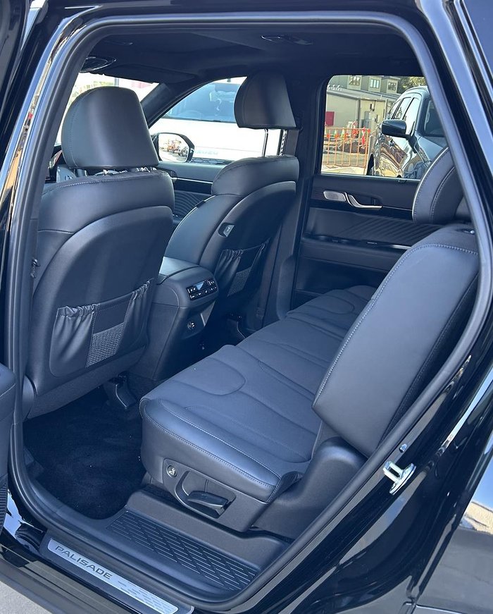 2025 Hyundai Palisade Calligraphy Black Ink