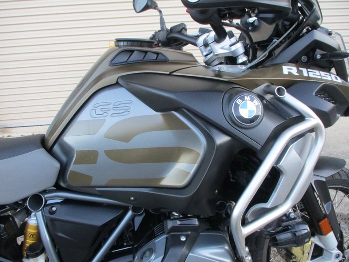 2019 BMW Motorrad R 1250 GS ADVENTURE KALAMATA METALLIC MATT