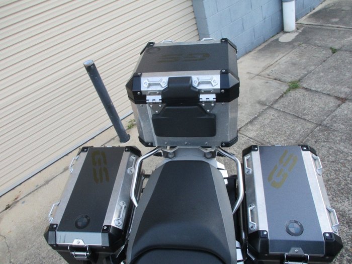 2019 BMW Motorrad R 1250 GS ADVENTURE KALAMATA METALLIC MATT