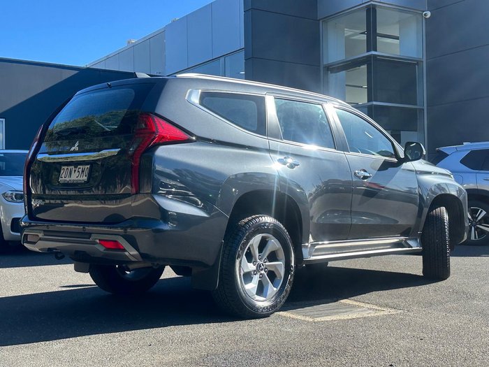 2025 Mitsubishi Pajero Sport GLX