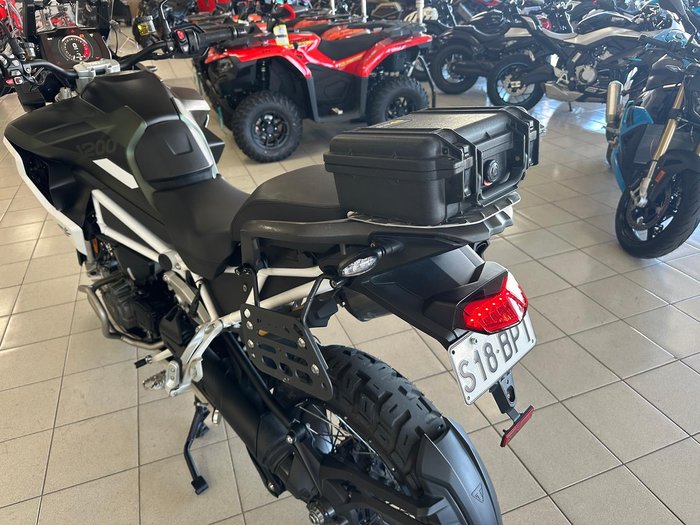 2022 Triumph Tiger 1200 Rally Pro Tiger Green
