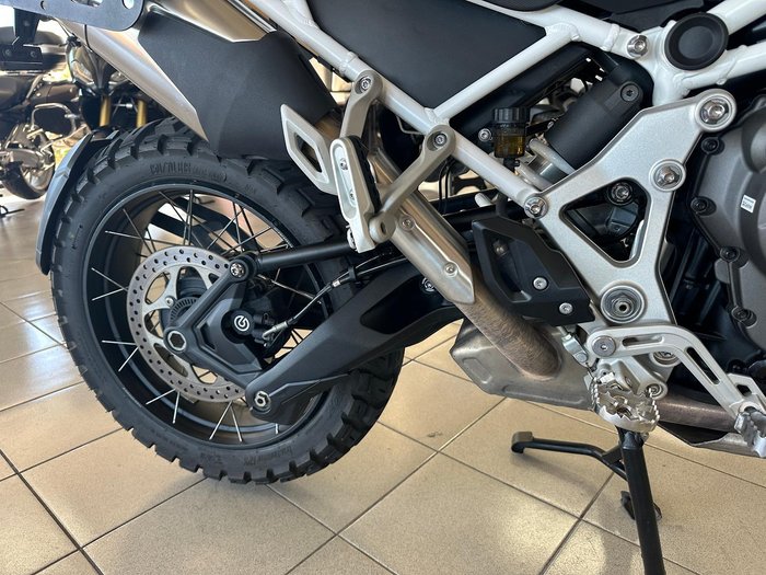 2022 Triumph Tiger 1200 Rally Pro Tiger Green