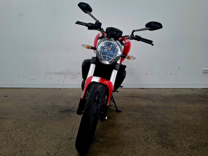 2015 DUCATI MONSTER 821 Red