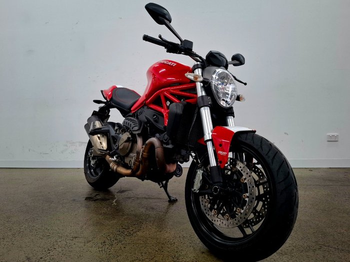 2015 DUCATI MONSTER 821 Red