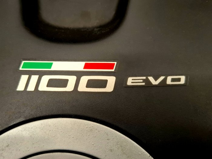 2011 DUCATI MONSTER 1100 EVO (ABS) Black