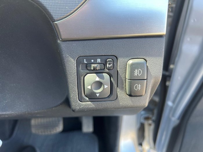 2012 Mitsubishi Pajero GLX-R