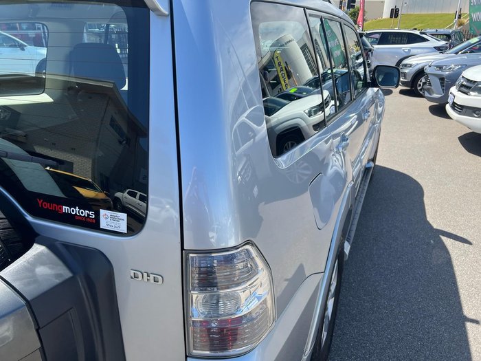 2012 Mitsubishi Pajero GLX-R