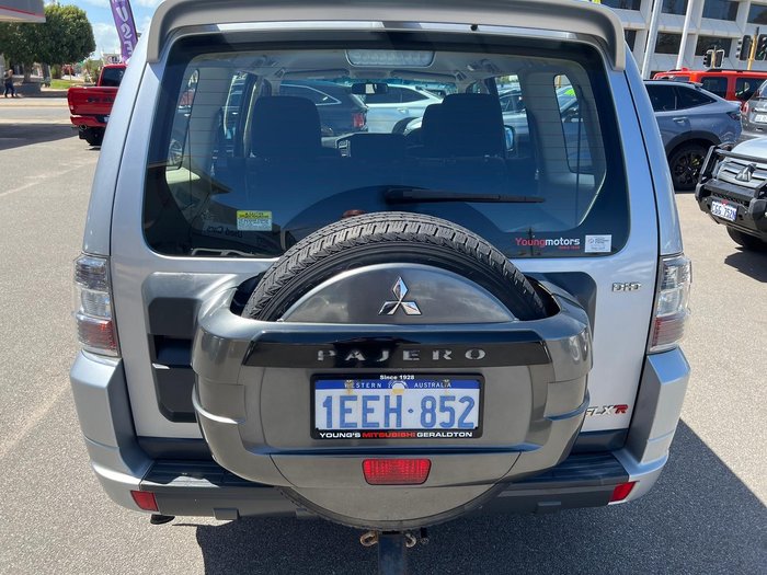 2012 Mitsubishi Pajero GLX-R