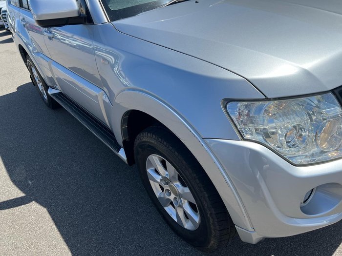 2012 Mitsubishi Pajero GLX-R