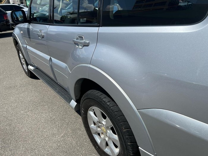 2012 Mitsubishi Pajero GLX-R