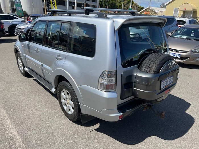 2012 Mitsubishi Pajero GLX-R