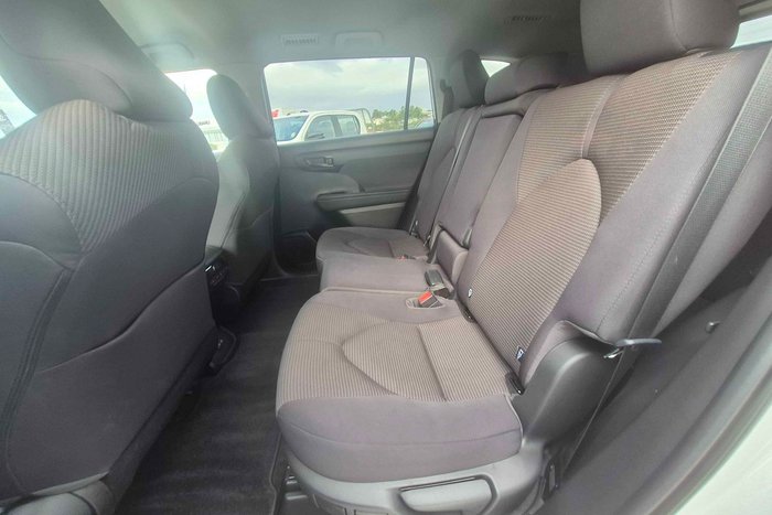 2022 Toyota Kluger GX