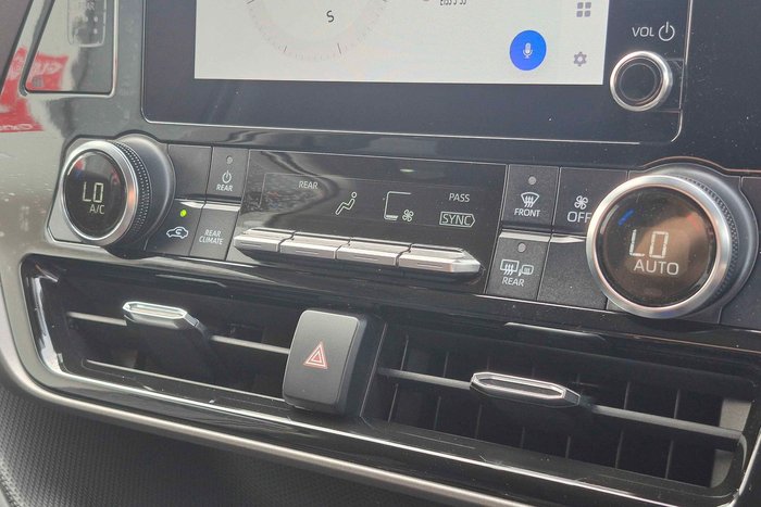 2022 Toyota Kluger GX