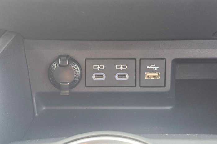 2022 Toyota Kluger GX