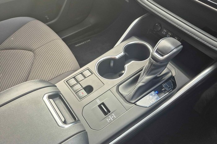2022 Toyota Kluger GX