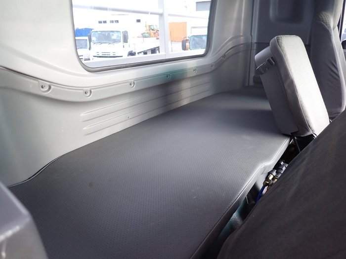 2012 ISUZU FXZ